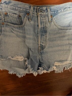 Levi’s Light Wash Denim Cutoff Shorts - Women